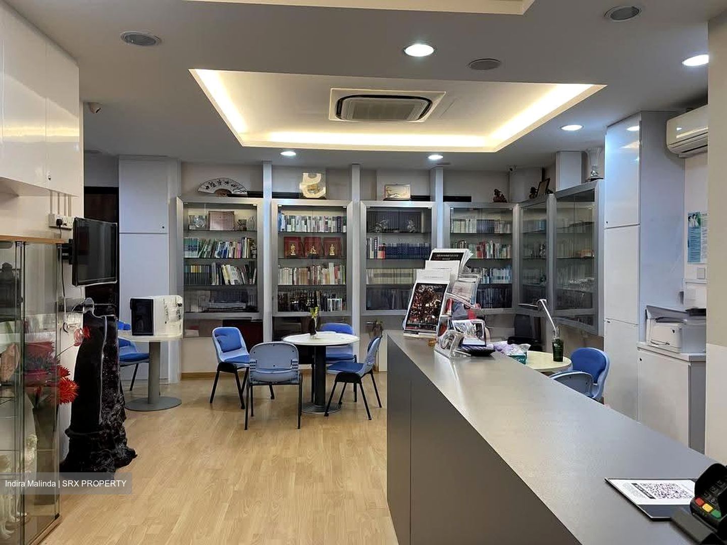 Oriental Venture Building (D14), Office #639382511